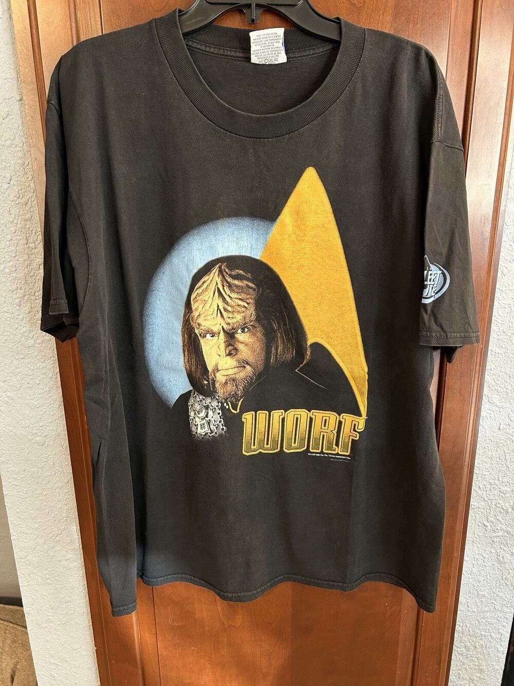 Vintage 1996 Star Trek The Next Generation Worf T-shirt XL Starfleet Elite Rare